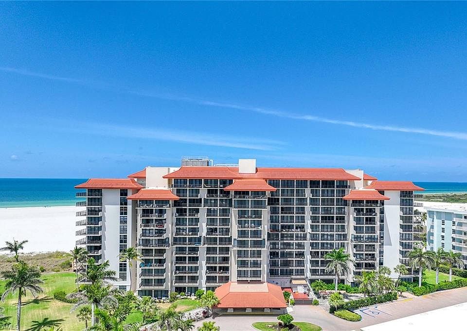 1st image of 320 Seaview CT #2-302