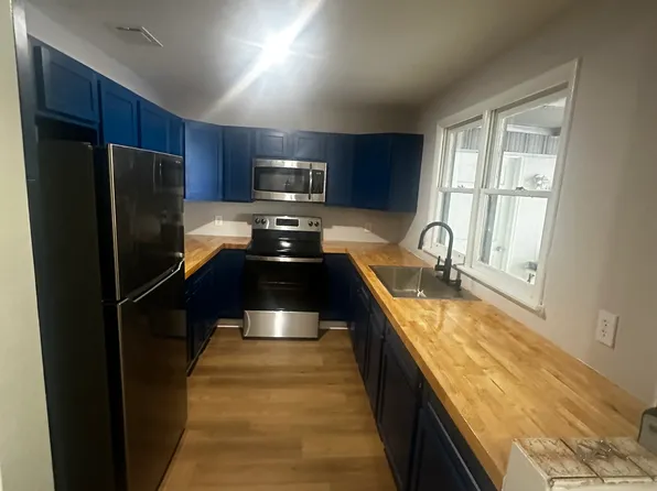 1424 Garland St, Mobile, AL 36618