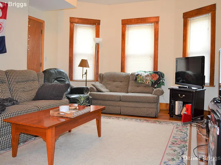 346 Faneuil St #2 — Photo 1