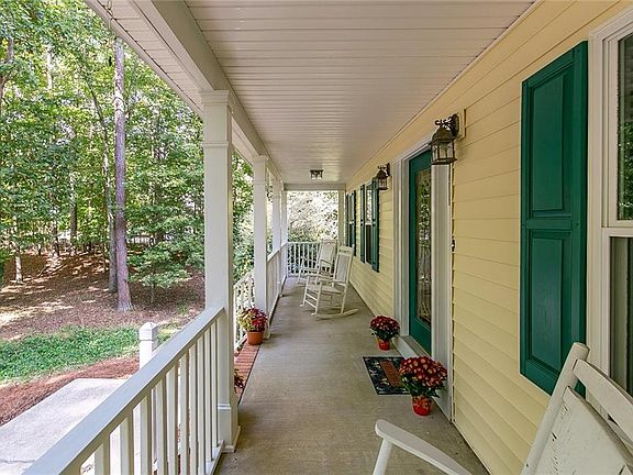 5th image of 125 Pennbrooke Dr