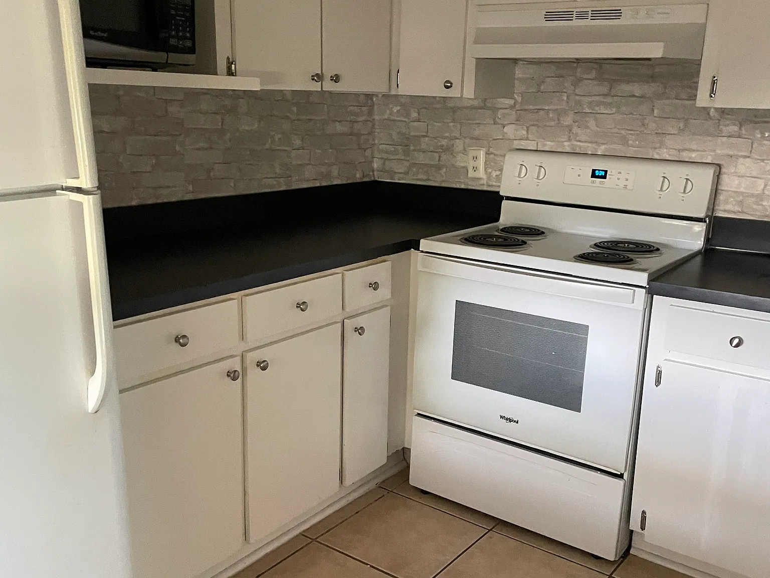 4 bed, 1533 sqft, $2,680 — Photo 2