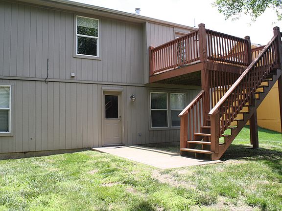3rd image of 1412 N 132nd St