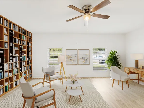 6702 Umphress Rd, Dallas, TX 75217