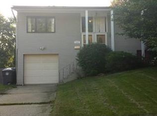 1654 Vicgross Ave, Akron, OH 44310