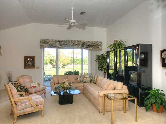5th image of 8038 Bobcat Cir
