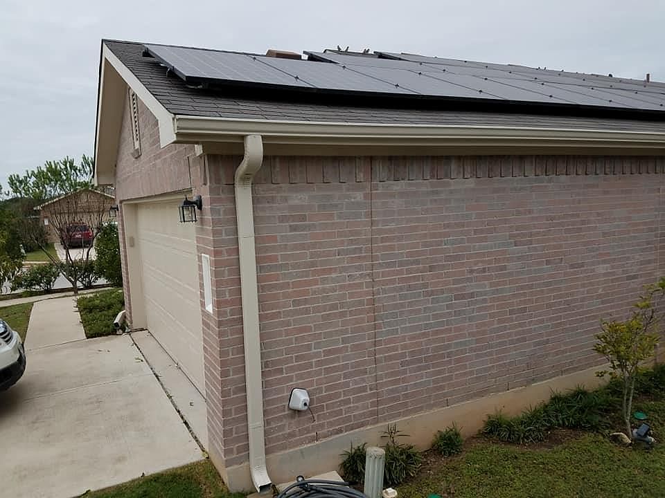 1st image of 136 Karen Hill Pl