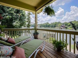 122 Pineknot St, Hot Springs, AR 71913