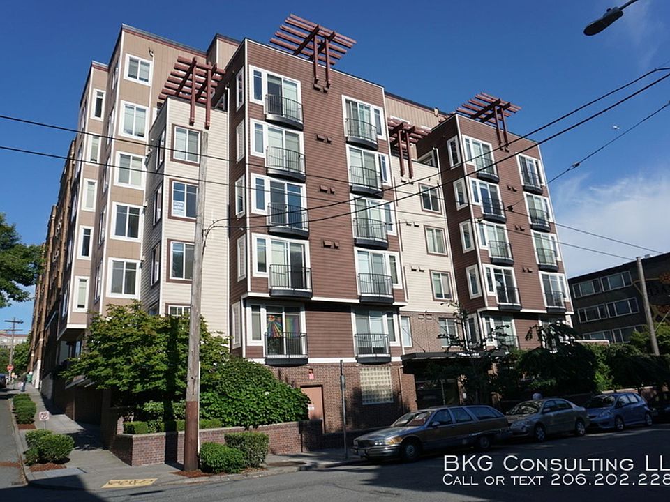 1st image of 124 Bellevue Ave E