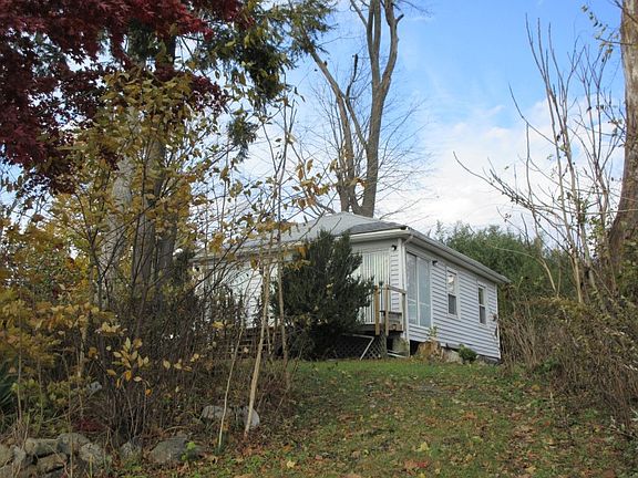 2nd image of 29 Champlain Dr