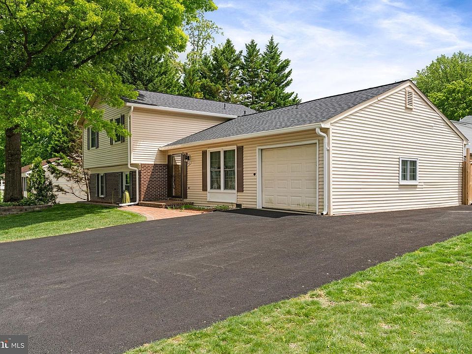 7797 Newington Woods Dr, Springfield, VA 22153 Zillow