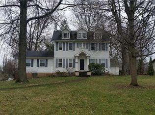4207 Sheridan Rd, Youngstown, OH 44514