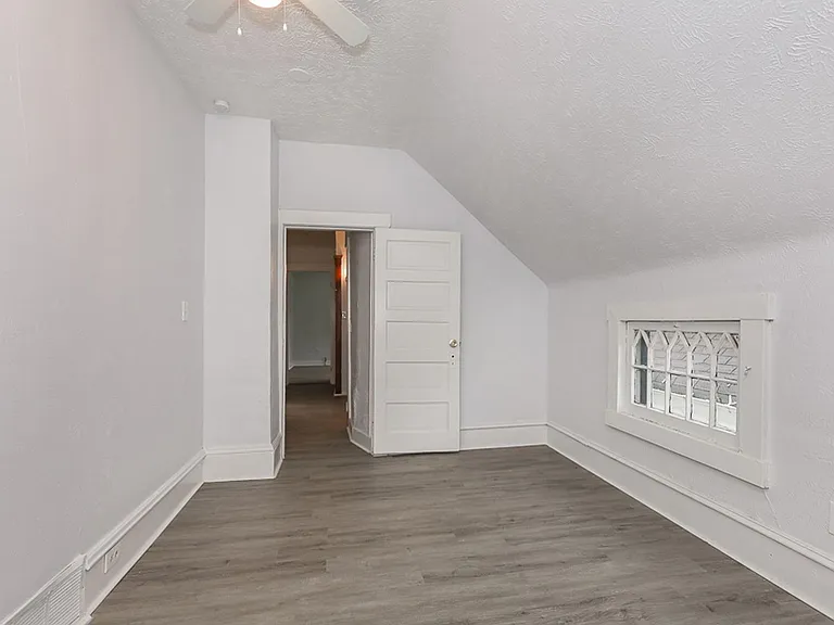 2307 Garden Ave — Photo 13