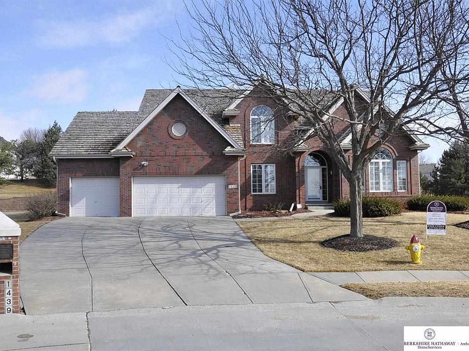 1st image of 1439 N 132nd Avenue Cir