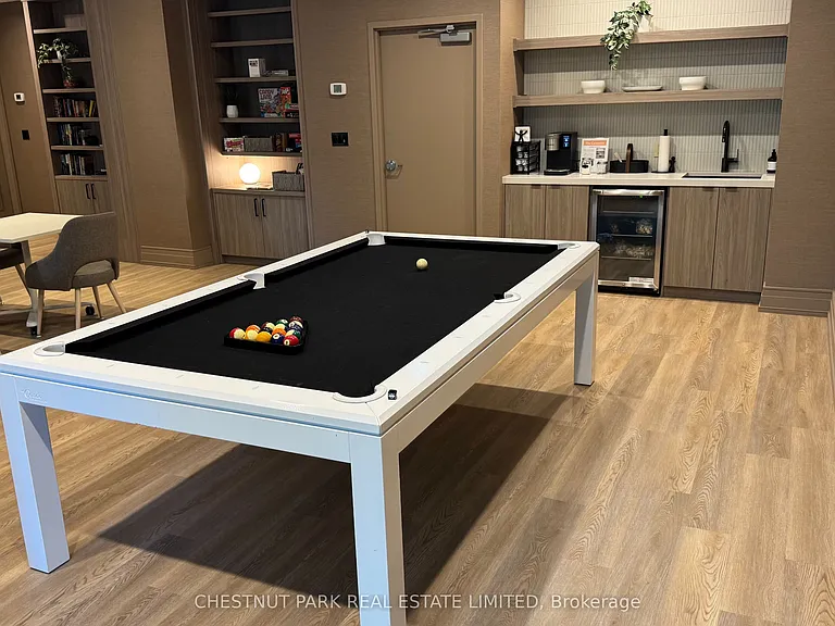 319 Merton St #514 — Photo 44