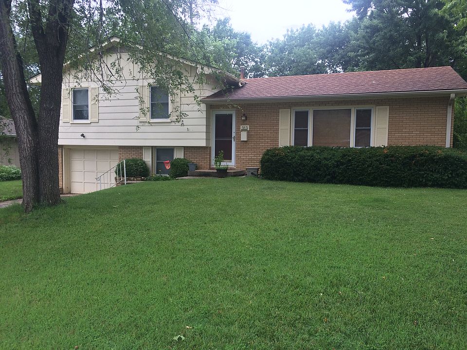 Centered exterior front. 