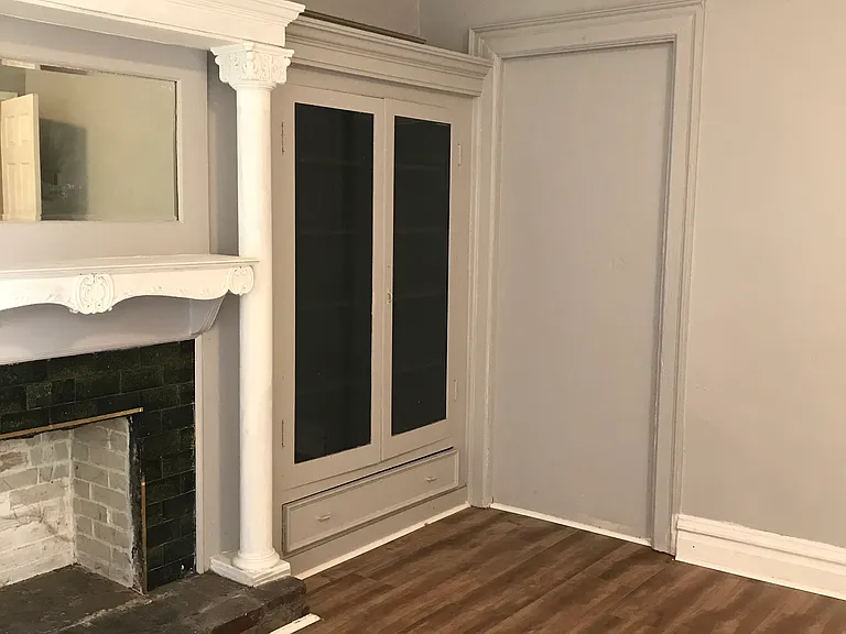 128 Stratford Ave #1B — Photo 4