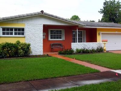 13996 Lake George Ct, Miami Lakes, FL, 33014