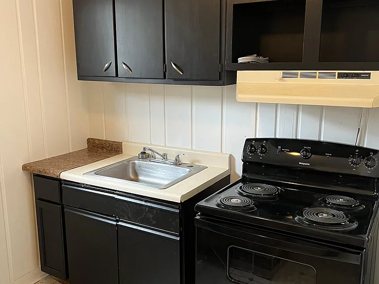 366 W Prairie Ave #1B — Photo 2