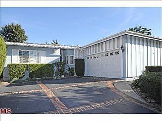1st image of 2642 S Beverly Dr