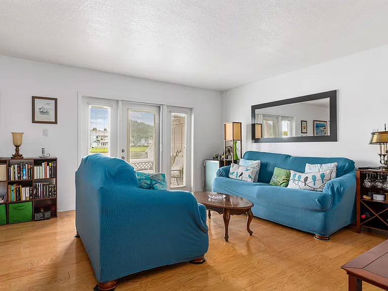 204 Pompano Dr SE #A — Photo 11