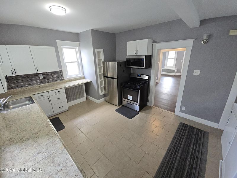 3rd image of 5 Grandview Terrace