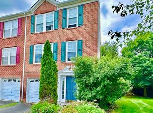 5 Saxton Rd #62, Farmingdale, NJ 07727
