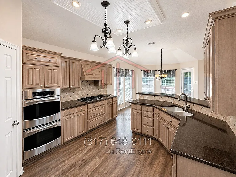 2117 Pinwood Cir — Photo 10