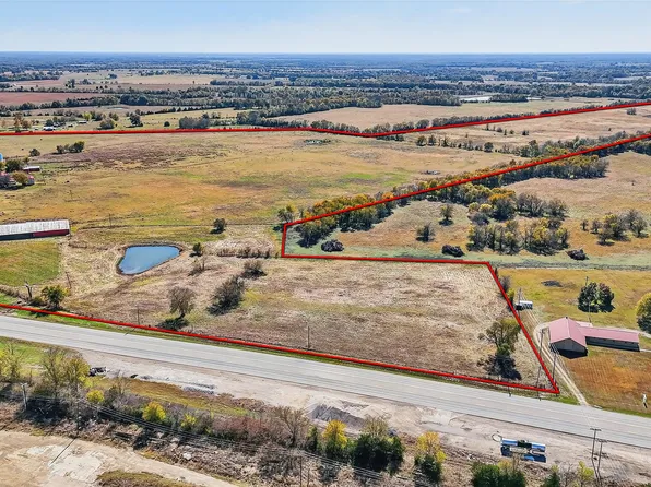 200 Farm Road 412, Clarksville, TX 75426