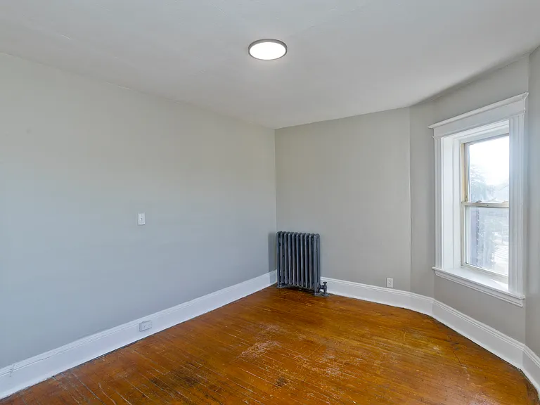 201 Dickinson St #6 — Photo 2