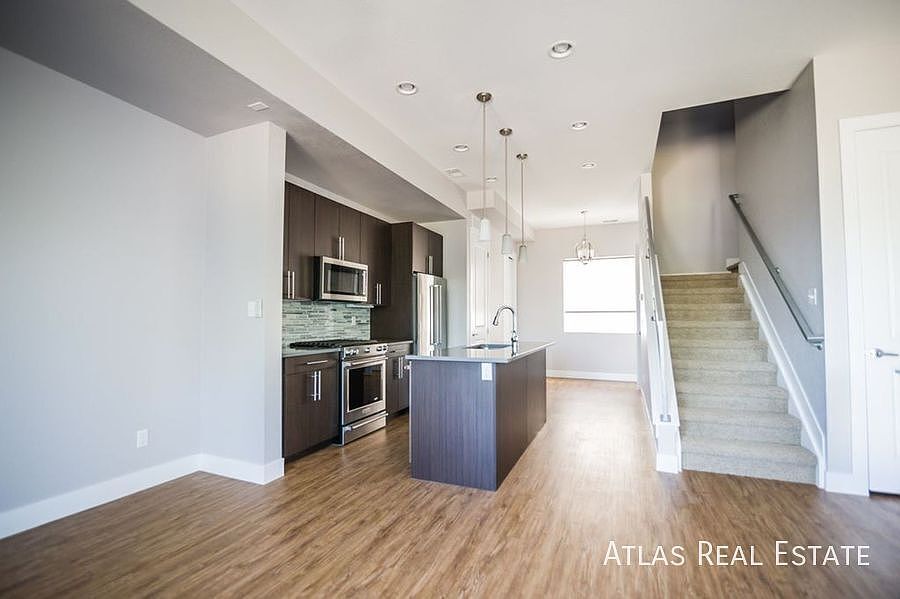 1st image of 3030 W 19th Ave