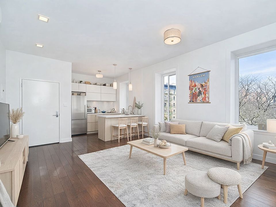 1st image of 142 Edgecombe Ave #3A