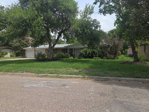 2nd image of 813 Orange St