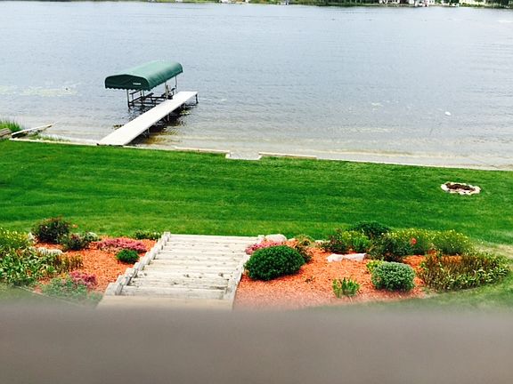 3rd image of 11827 Lakeridge Dr