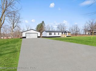 1976 Bolock Hwy, Charlotte, MI 48813