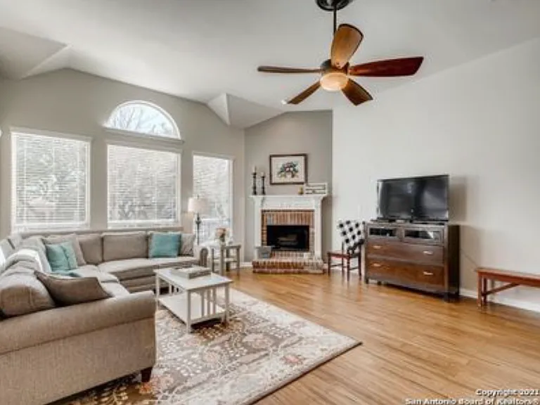8627 Magdalena Run — Photo 10