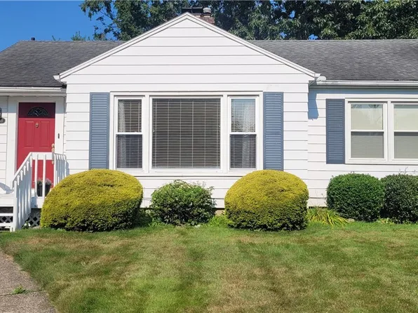 2388 17th St, Cuyahoga Falls, OH 44223