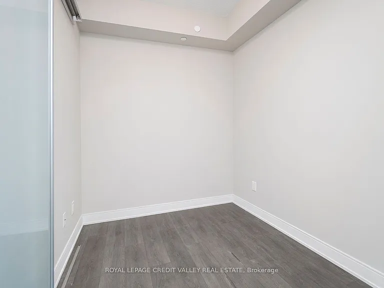 525 Adelaide St W #1732 — Photo 15