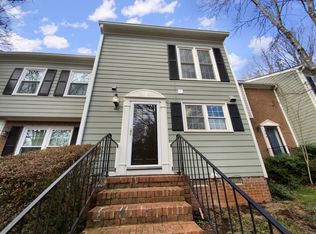 210 Bay Dr, Cary, NC 27511