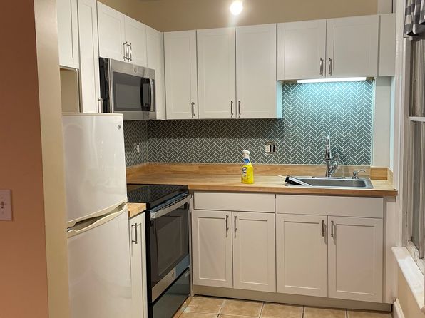 238 Green St FLOOR 2