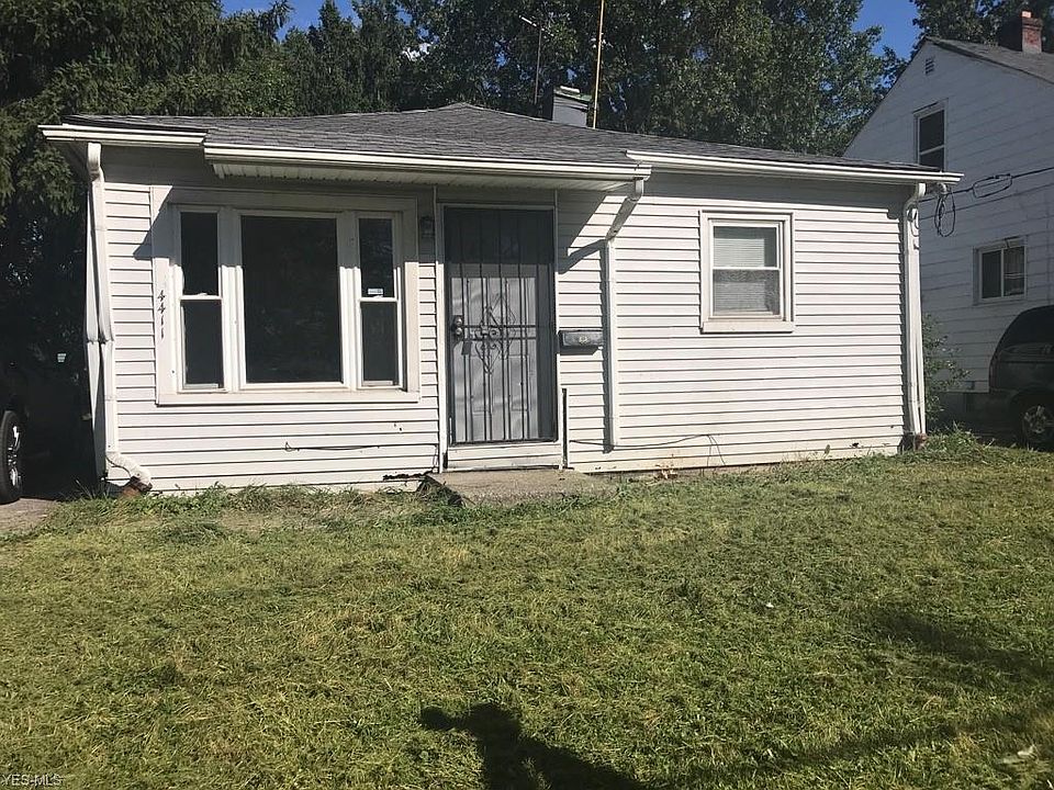 1st image of 4411 E 141st St