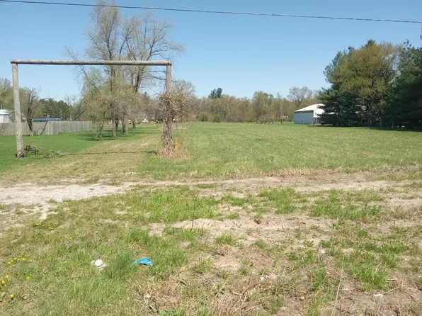 9458 W State Road 10, Demotte, IN 46310