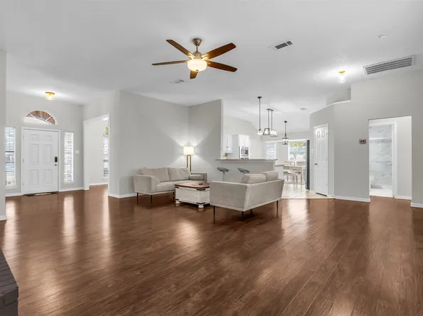 308 Glen Ridge Dr, Murphy, TX 75094