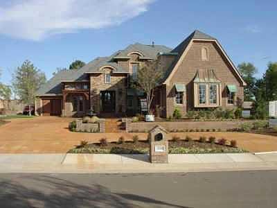1st image of 2300 Overholser Ct