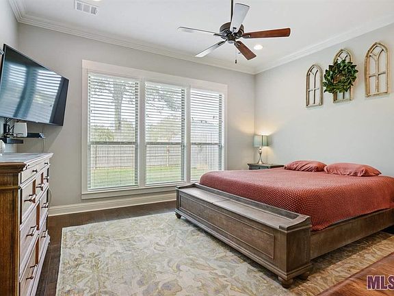 5th image of 37498 Cypress Hollow Ave