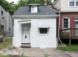 308 N 1st St, Belleville, IL 62220