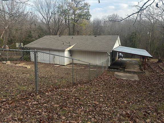 4th image of 1208 N Nightingale Dr