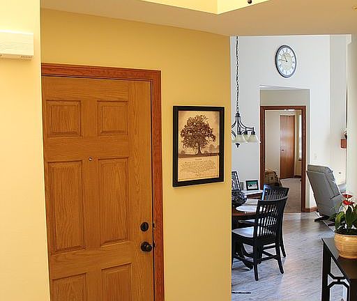 3rd image of 123 S Bayshore Dr #3
