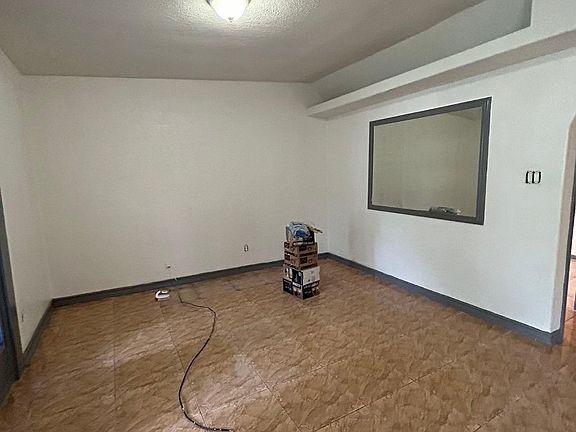 2nd image of 706 Thalia Dr