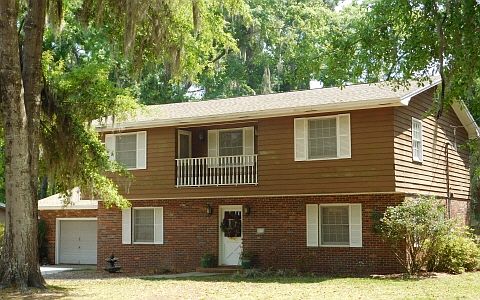 1st image of 831 SW Alamo Dr