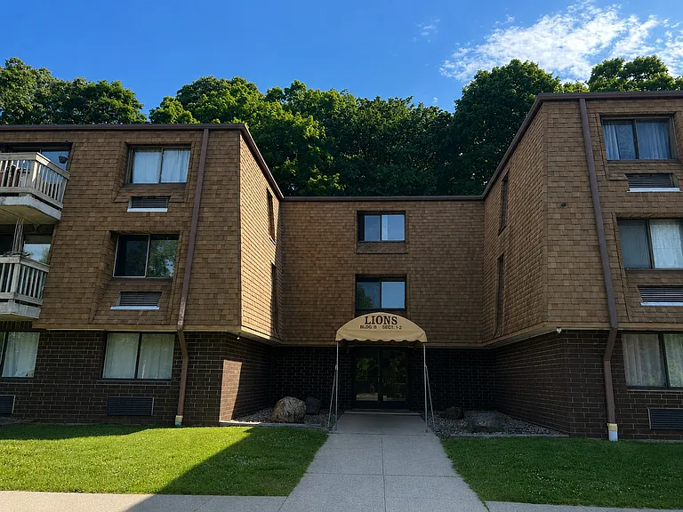126 Triangle St #B10 — Photo 1